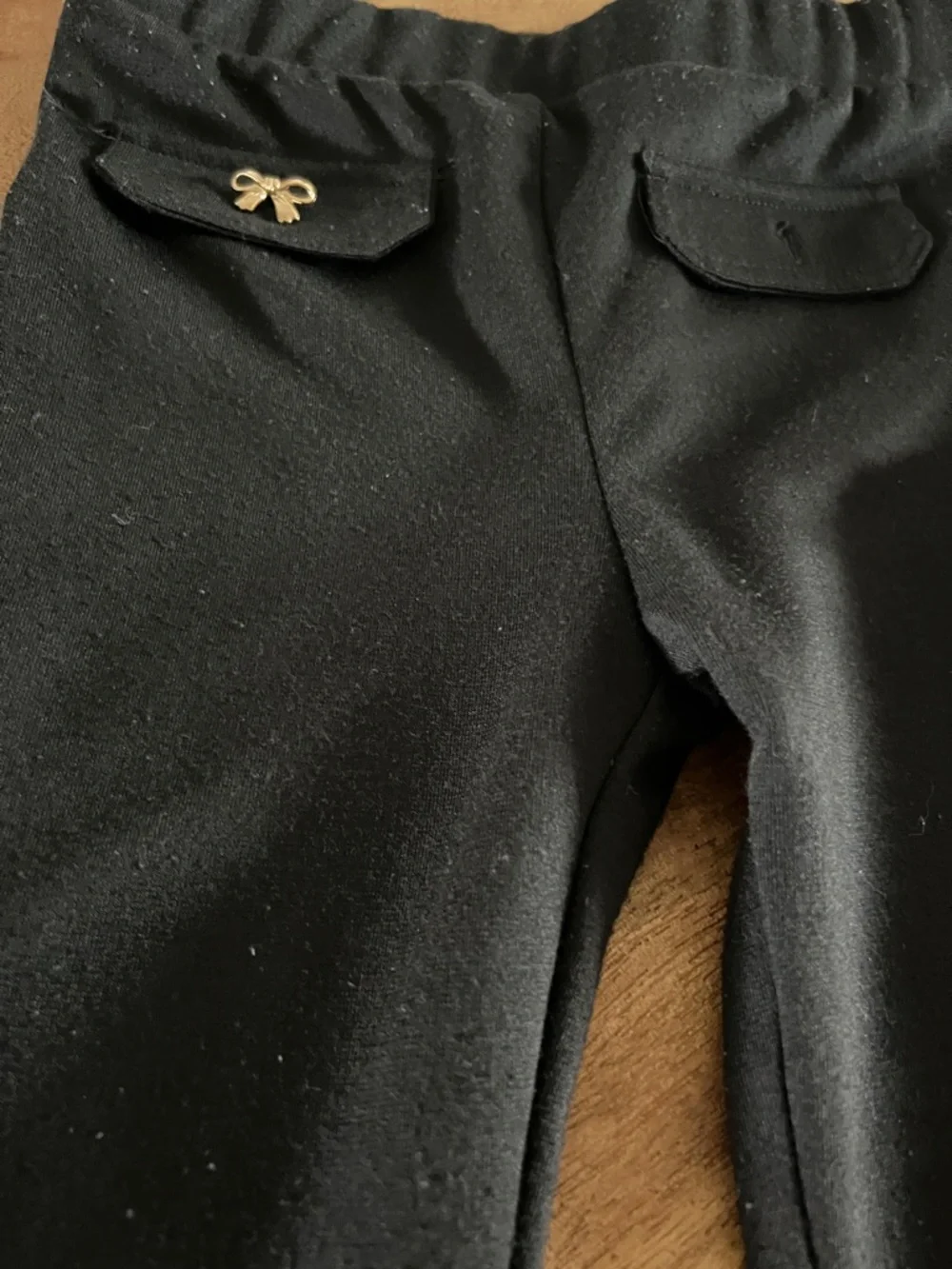 Btween top and pants. - Picture 4 of 9